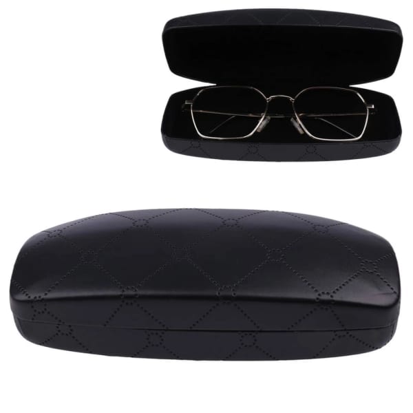 Czarne etui na okulary w kratę STHC-97