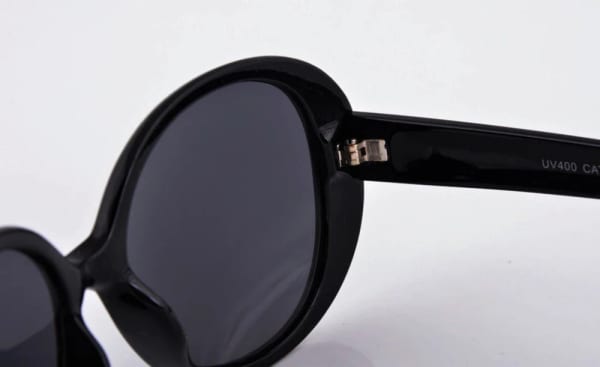 Okulary Muchy damskie przeciwsłoneczne czarne 10028500