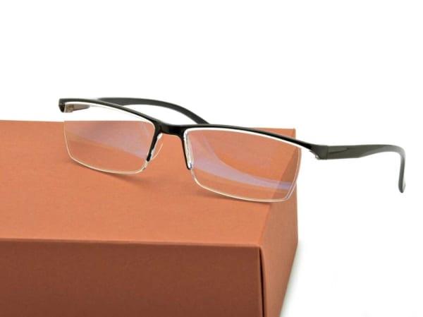 Korekcyjne okulary moc: +4.50 PLUSY z filtrem BLUE LIGHT do komputera i czytania ST313